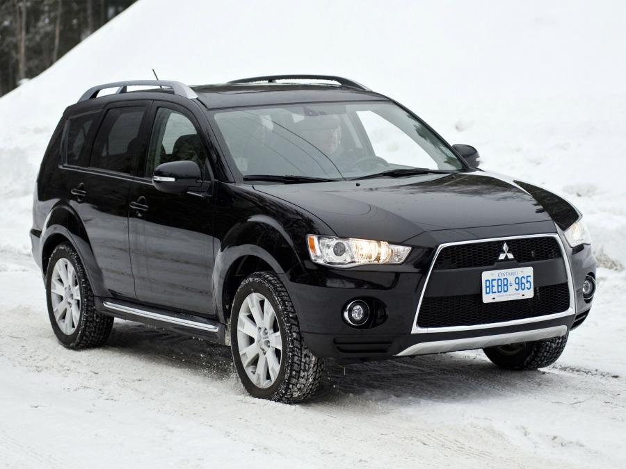  Mitsubishi Outlander 2009 года  (US) (фото 4 из 41)